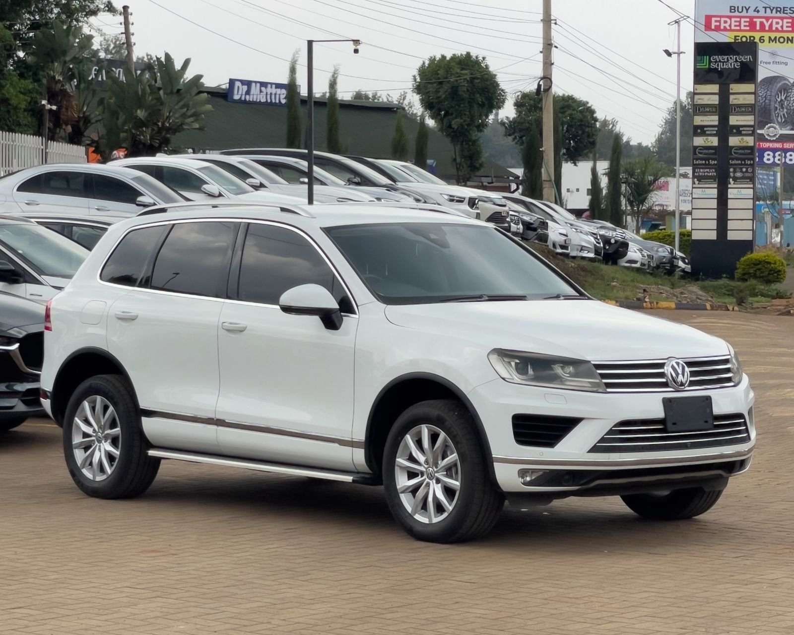 Volkswagen Touareg