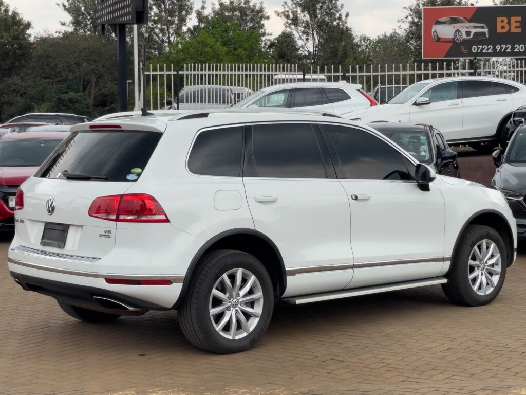 Volkswagen Touareg