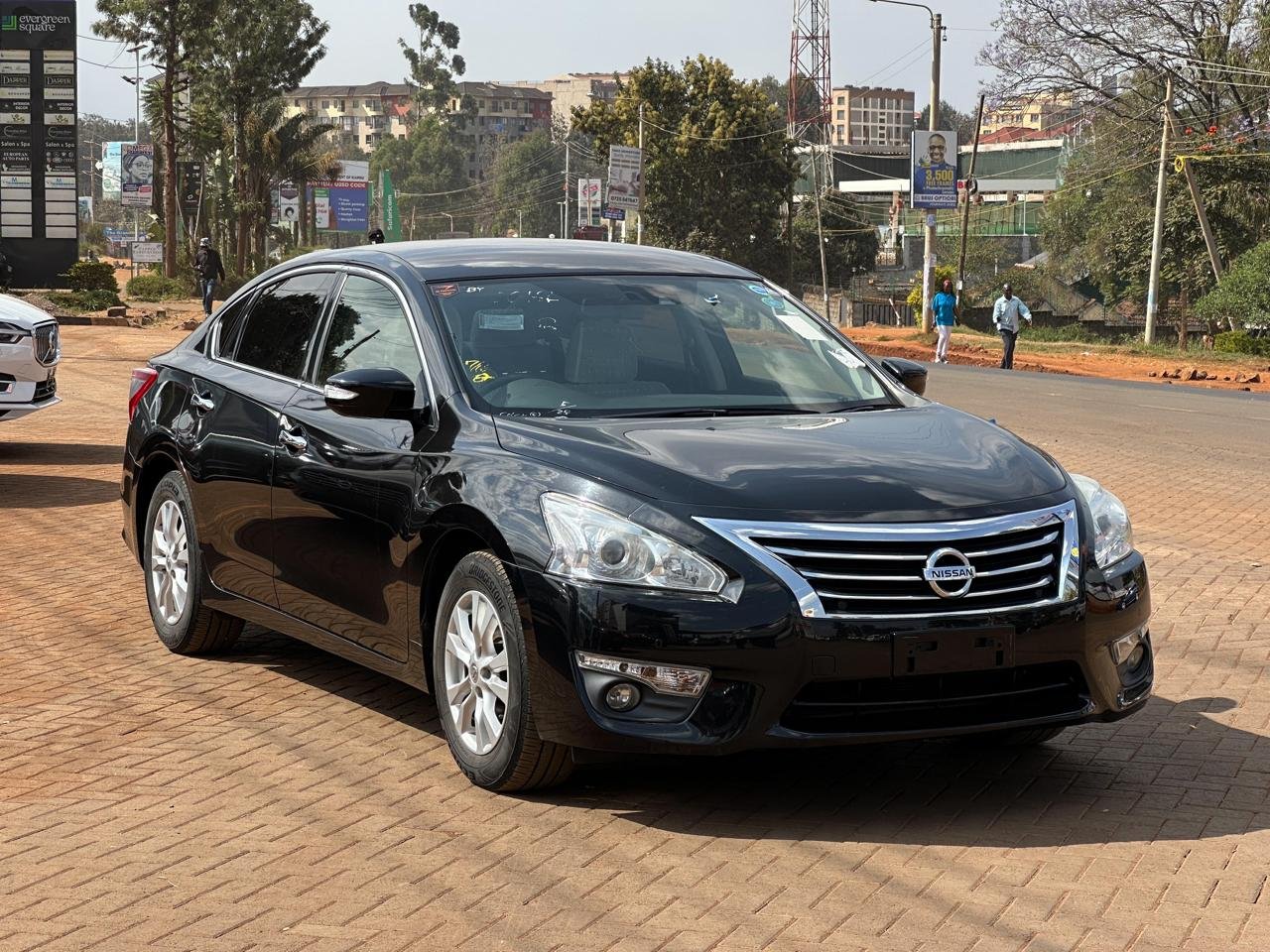 Nissan Teana
